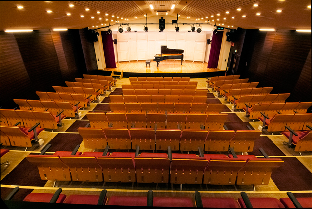 hall_right003